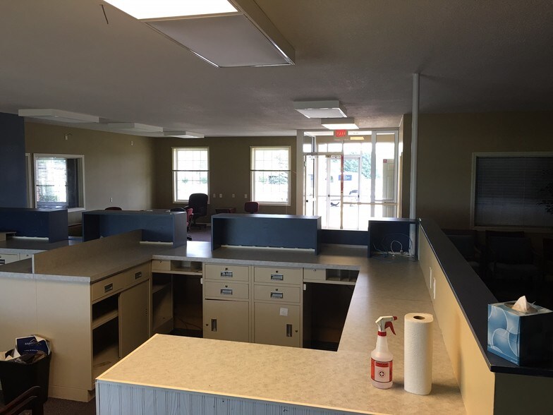 More Photos Of 461 Brown Blvd, Bourbonnais Medical For Lease