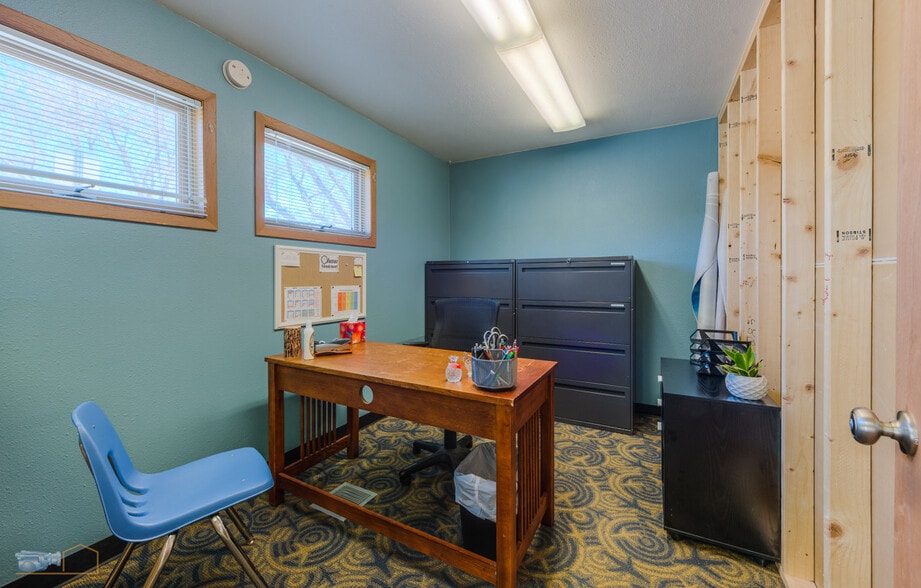 More Photos Of 340 Maple St, Frederick Specialty For Sale