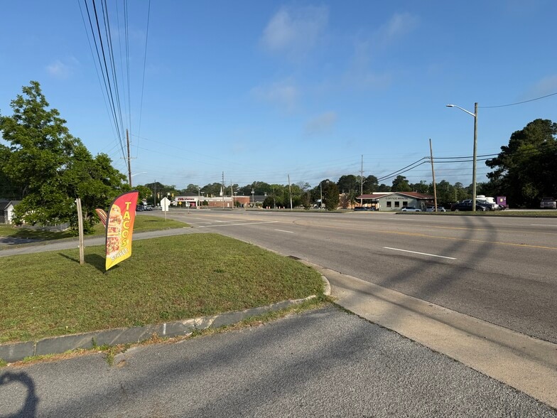 More Photos Of 1115 John Small Ave, Washington General Retail For Sale