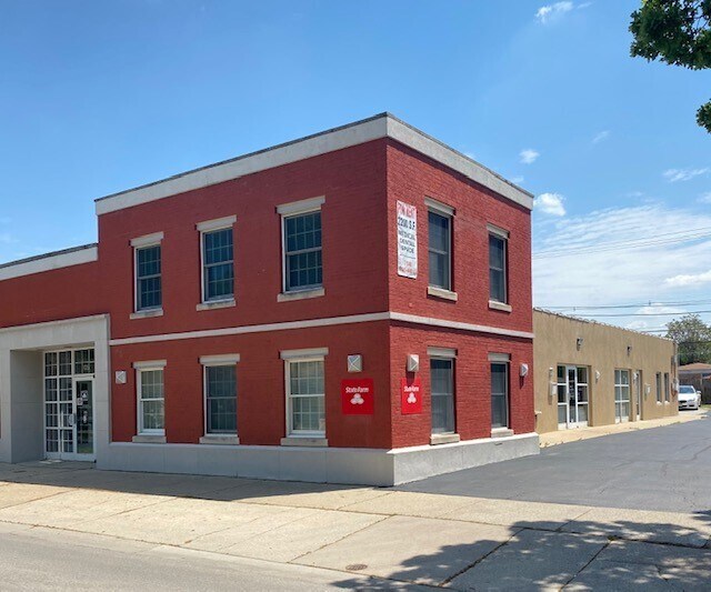 More Photos Of 105 E Burlington St, Riverside Office For Lease