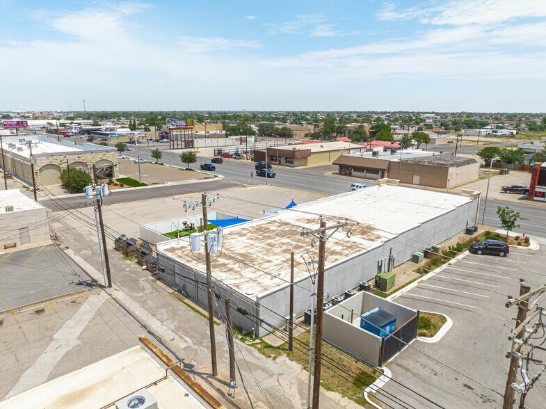More Photos Of 815 N Grant St, Odessa Freestanding For Sale