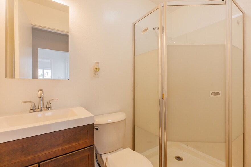 More Photos Of 404 W 9th Ave, Escondido Apartments For Sale