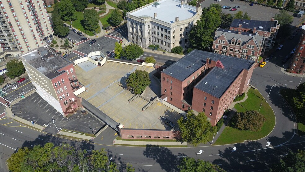 More Photos Of 20 Maple St, Springfield Office For Sale