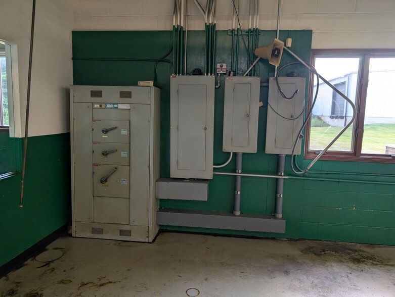 More Photos Of 4325 Lisa Dr, Tipp City Manufacturing For Sale