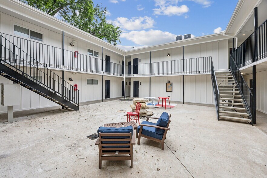 More Photos Of 5018 San Jacinto St, Dallas Apartments For Sale