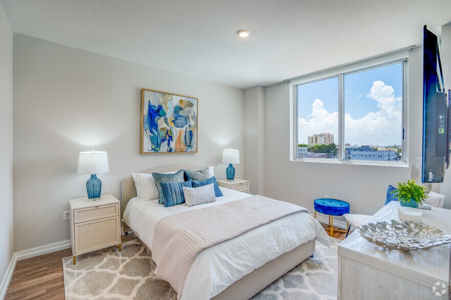 More Photos Of 1110 NW 1st St, Miami Apartments For Sale