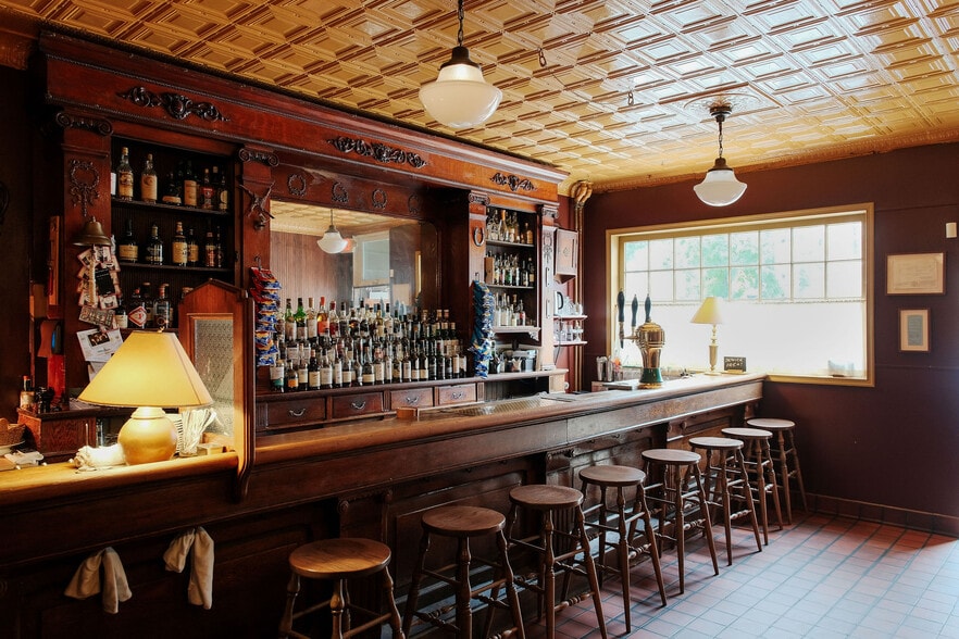 More Photos Of 1712 Aliceanna St, Baltimore Restaurant For Sale