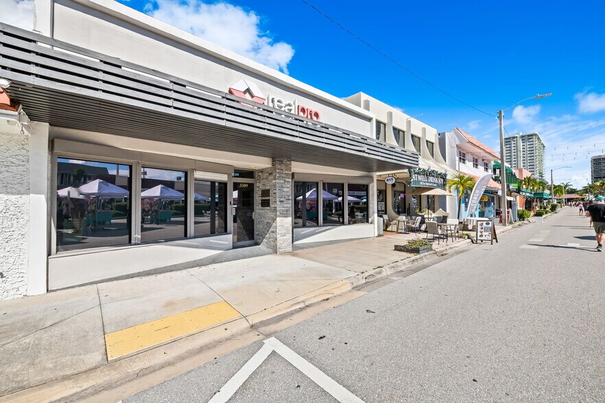 More Photos Of 3309 NE 33rd St, Fort Lauderdale Storefront Retail Office For Lease