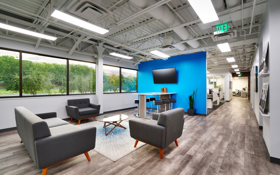 More Photos Of 701-799 E Timpanogos Pky, Orem Unknown For Lease