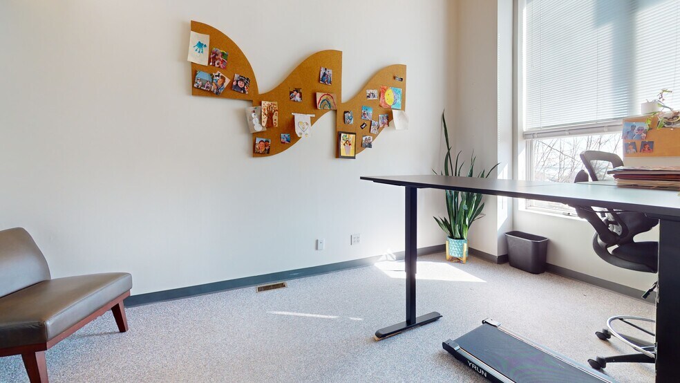 More Photos Of 22 E 2nd St, Duluth Storefront Retail Residential For Sale