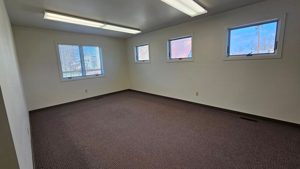 More Photos Of 11 Elm St, Philmont Healthcare For Sale