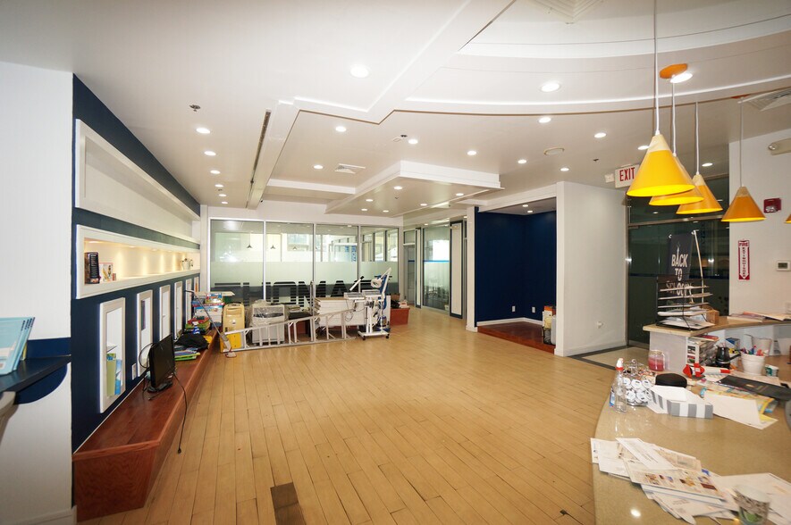 More Photos Of 1550 Lemoine Ave, Fort Lee Medical For Lease