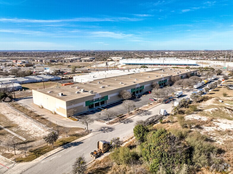More Photos Of 11105-11119 Landmark 35 Dr, San Antonio Warehouse For Lease