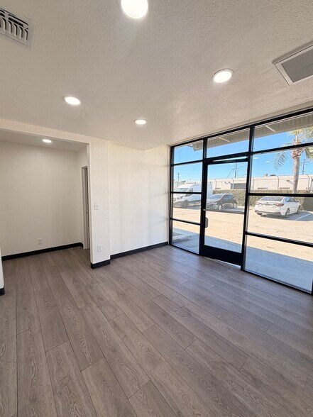 More Photos Of 10628 Weaver Ave, South El Monte Warehouse For Lease