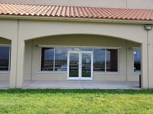 More Photos Of 15420 SW 136th St, Miami Service For Lease