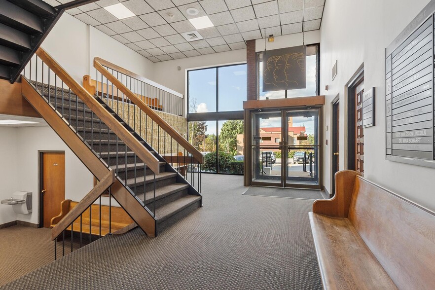 More Photos Of 200 Lincoln St, Worcester Medical For Sale