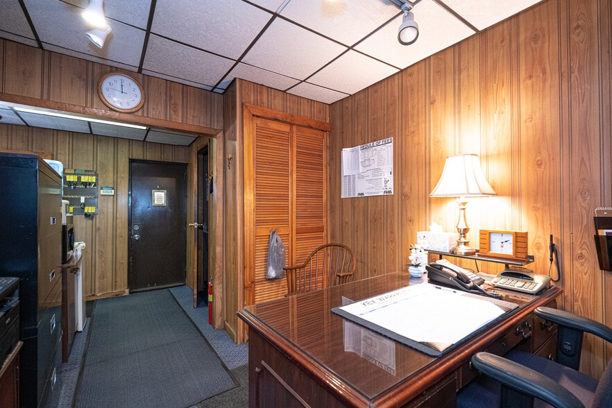 More Photos Of 5700 Butler St, Pittsburgh Auto Dealership For Sale