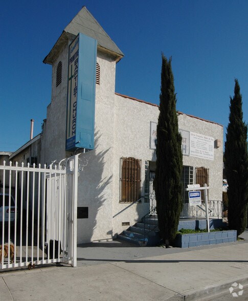 More Photos Of 827 E Jefferson Blvd, Los Angeles Light Manufacturing For Lease