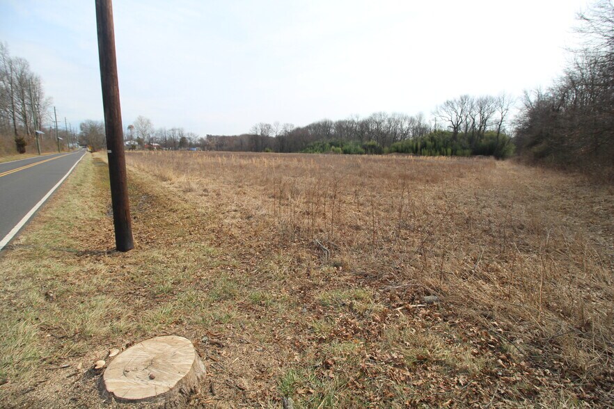 More Photos Of 0 Basin Rd, Lawrence Land For Sale
