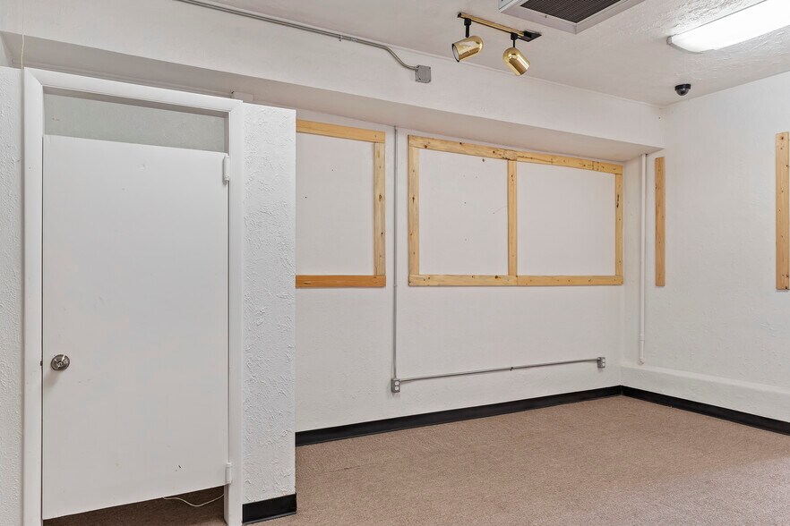 More Photos Of 210 24th St, Ogden Storefront For Sale