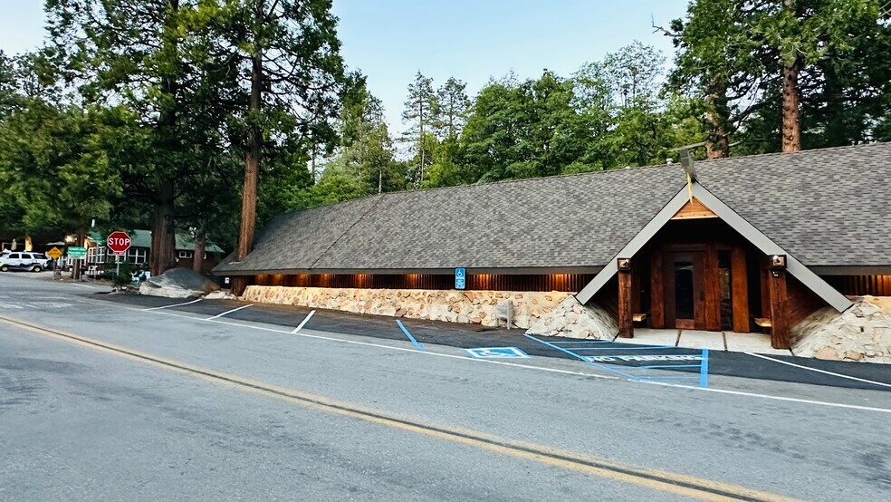 More Photos Of 54905 N Circle Dr, Idyllwild-Pine Cove Restaurant For Lease