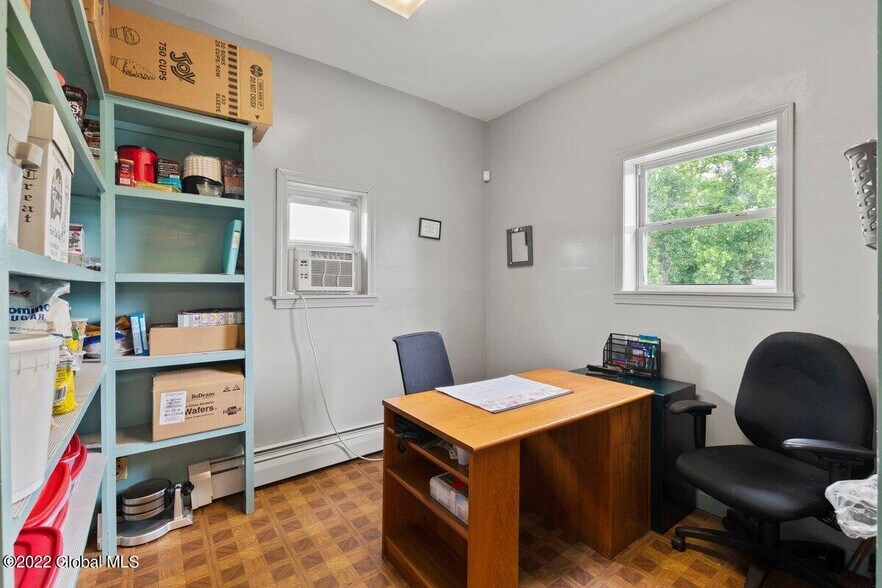 More Photos Of 5527-5531 Rte 7, Hoosick Falls General Retail For Sale