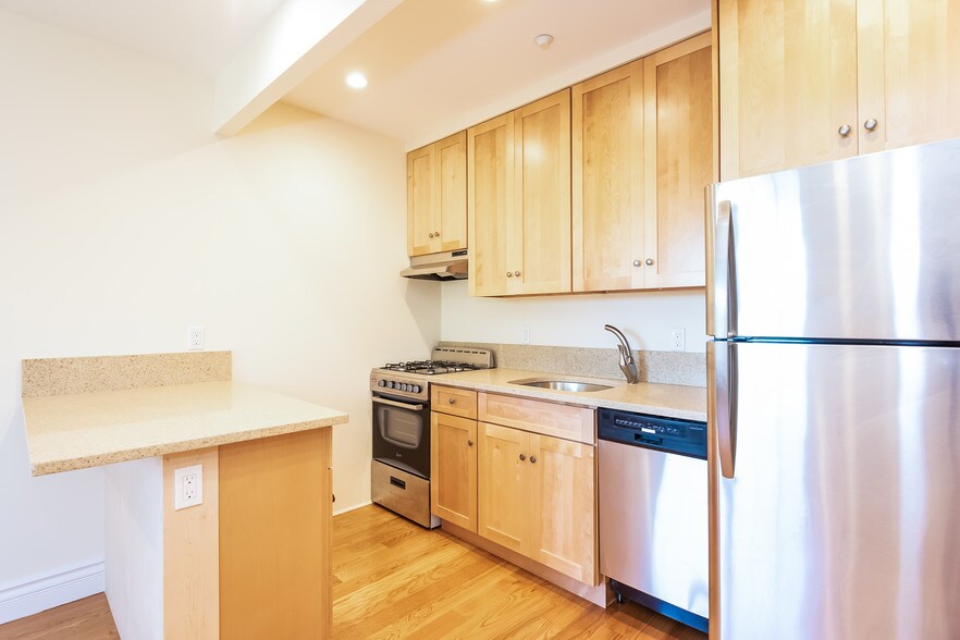 More Photos Of 211 W 252nd St, Bronx Apartments For Sale