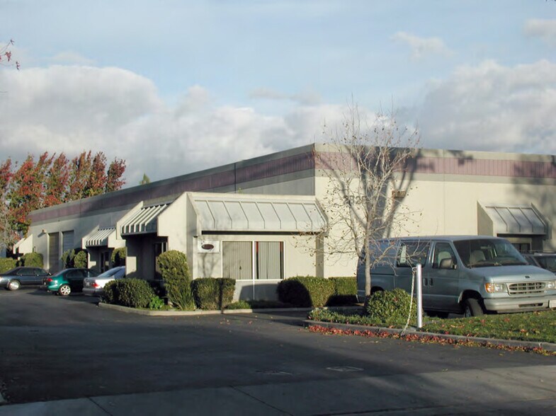 More Photos Of 2828 Aiello Dr, San Jose Manufacturing For Sale