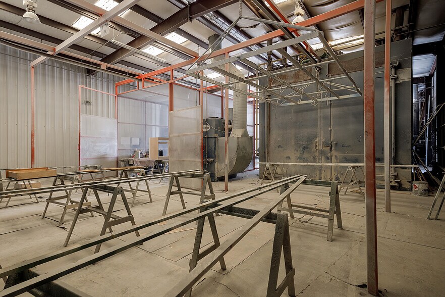 More Photos Of 1406-1420 Telephone Rd, Houston Showroom For Lease