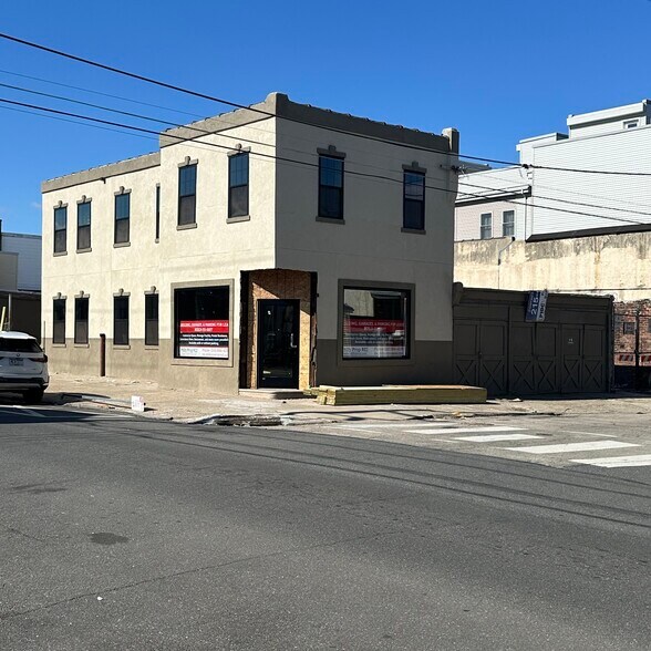 More Photos Of 2530 E Monmouth St, Philadelphia Storefront Retail Office For Lease