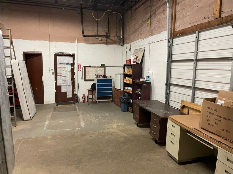 More Photos Of 2792 Erie Blvd E, Syracuse Freestanding For Sale