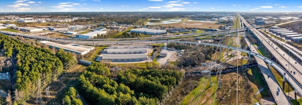 More Photos Of 15825 State Highway 249, Houston Unknown For Lease