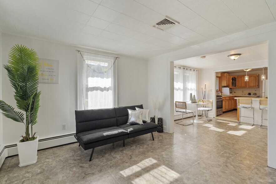More Photos Of 29 Wilson Ave, Manalapan Township Medical For Sale