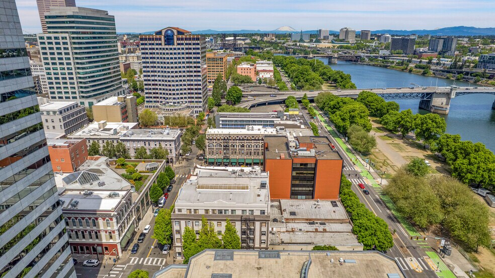 More Photos Of 838 SW 1st Ave, Portland Office For Lease