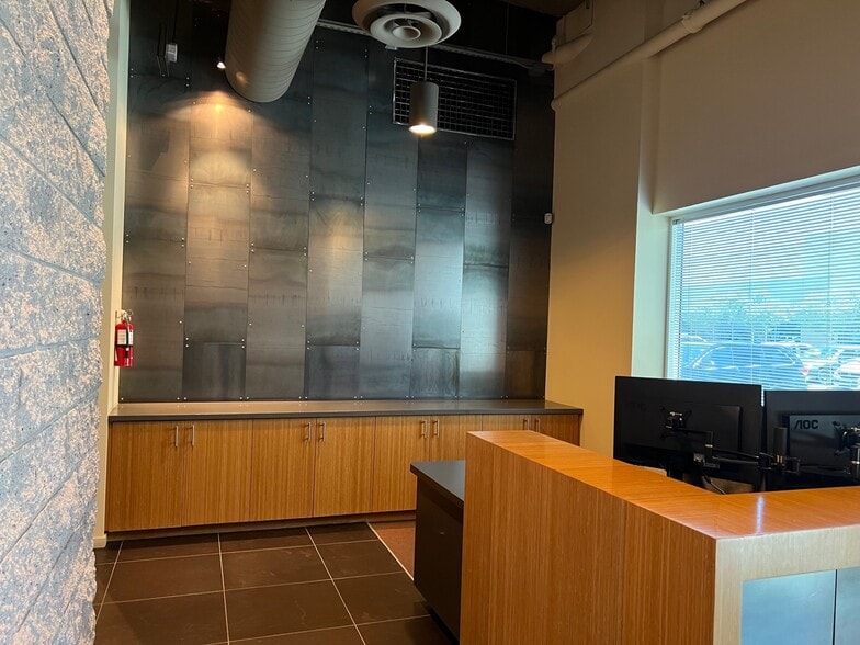More Photos Of 4320 E Presidio St, Mesa Medical For Lease