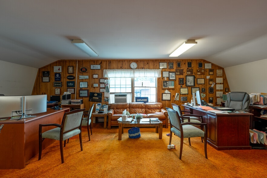 More Photos Of 193 Park St, Rockland Freestanding For Sale