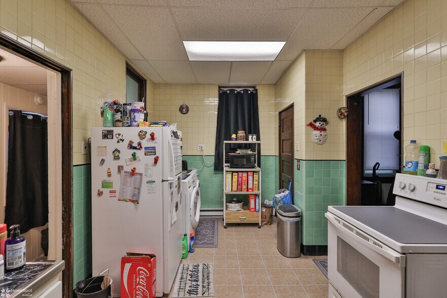 More Photos Of 301 E Bertsch St, Lansford Apartments For Sale