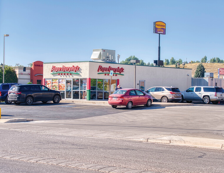 Primary Photo Of 2126 S Douglas Hwy, Gillette Fast Food For Sale