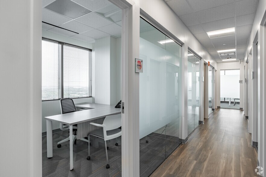 More Photos Of 1 Tower Center Blvd, East Brunswick Coworking Space