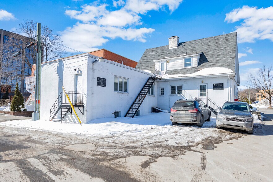 More Photos Of 5870 Rue Sherbrooke E, Montréal Office For Lease