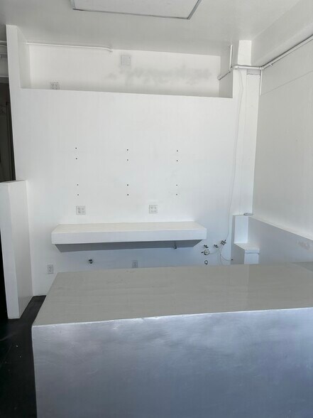 More Photos Of 1830-1832 W Sunset Blvd, Los Angeles Storefront Retail Office For Lease