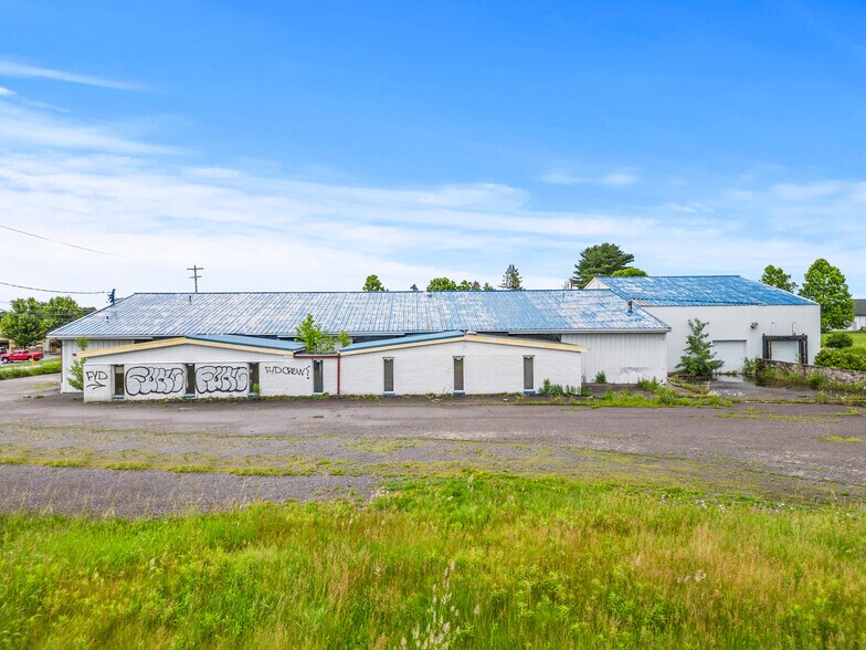 More Photos Of 1983 Leesburg Grove City Rd, Mercer Warehouse For Sale