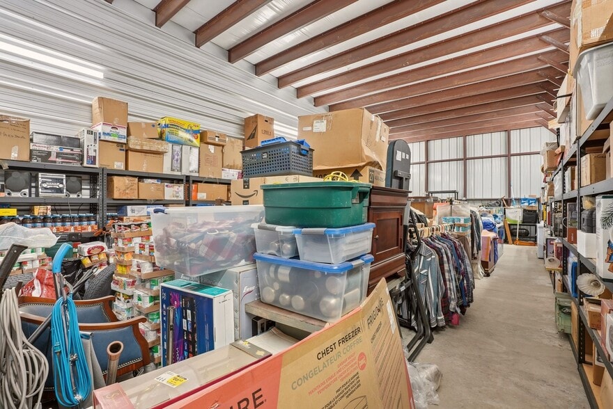 More Photos Of 6829 Seltice #202 203 204 205 206 way, Post Falls Warehouse For Sale