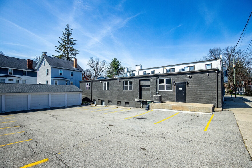 More Photos Of 2435 Williams Ave, Cincinnati Storefront Retail Residential For Lease