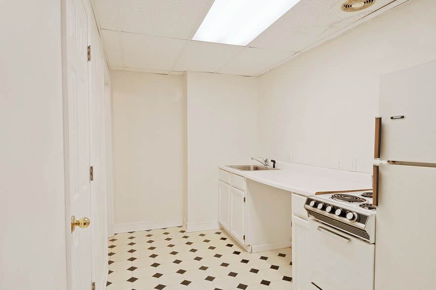 More Photos Of 10674 Wall Triana Hwy, Toney Hospitality For Sale