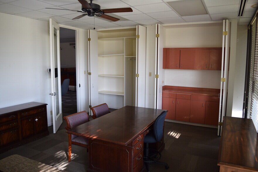 More Photos Of 5875 Weber Rd, Corpus Christi Bank For Sale