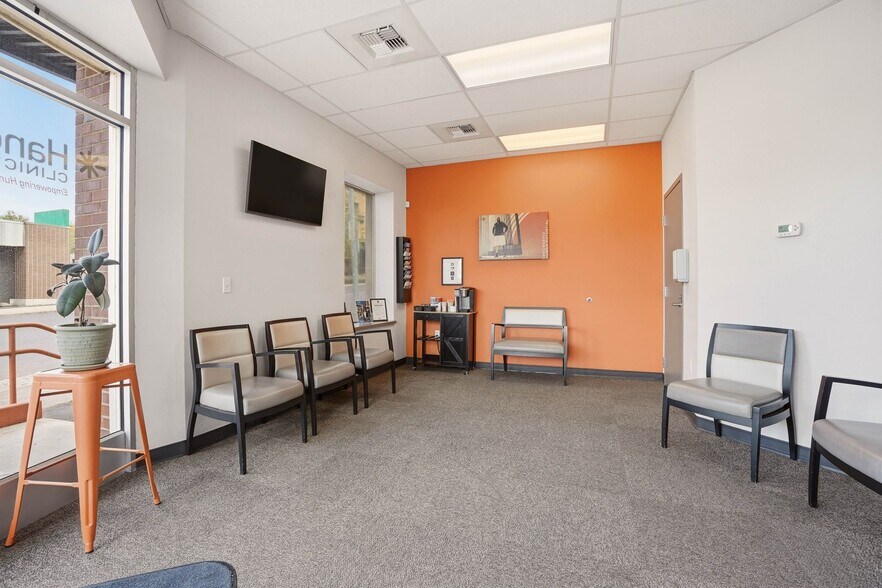 More Photos Of 514 S Washington St, Spokane Medical For Sale