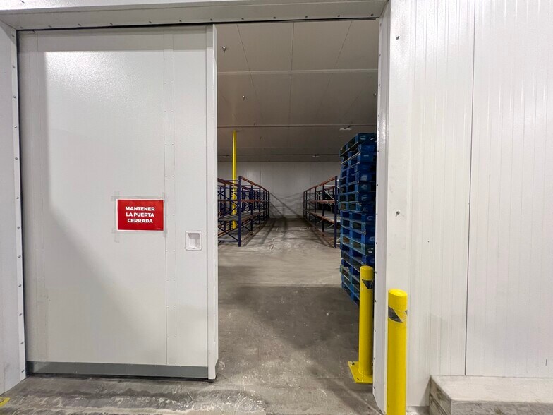 More Photos Of 7500 NW 25th St, Miami Refrigeration Cold Storage For Sale