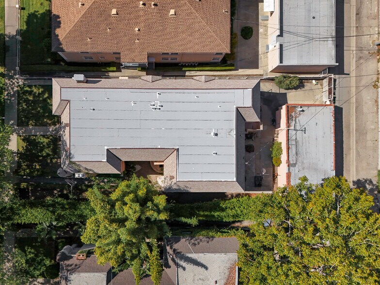 More Photos Of 1245 S Crescent Heights Blvd, Los Angeles Multifamily For Sale