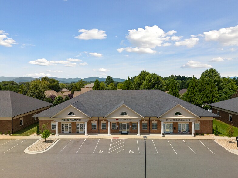 More Photos Of 1415 Crossings Center Dr, Forest Unknown For Lease